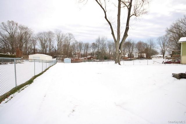 52 Scotchtown Drive, Middletown, NY 10941