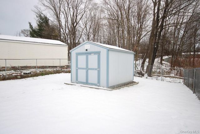 52 Scotchtown Drive, Middletown, NY 10941