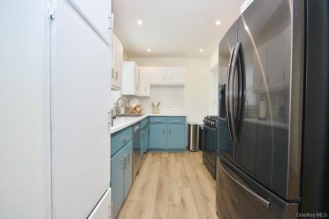 52 Scotchtown Drive, Middletown, NY 10941