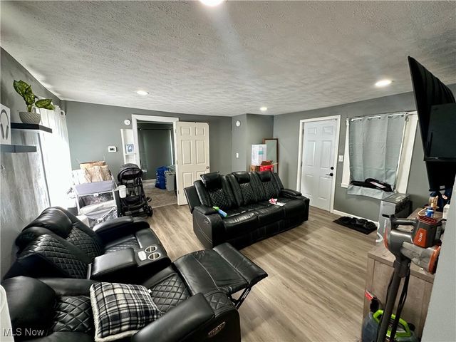 4099 E 56th Street, Cleveland, OH 44105