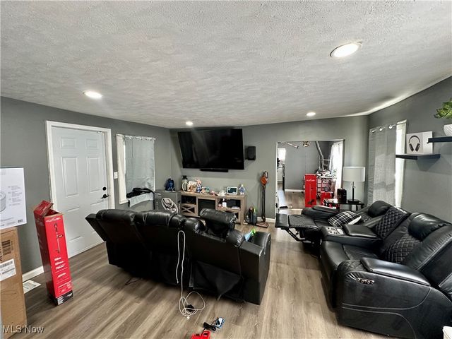 4099 E 56th Street, Cleveland, OH 44105