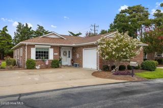 112 Bay Club Circle, Morehead City, NC 28557