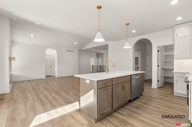 9011 Castle Pine Drive, Lincoln, NE 68516