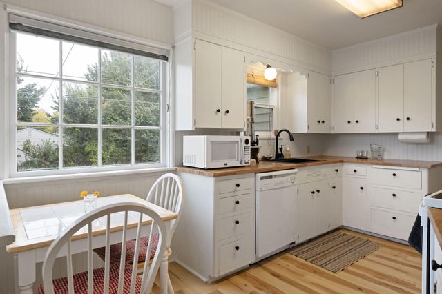 496 SE 2nd Street, Prineville, OR 97754