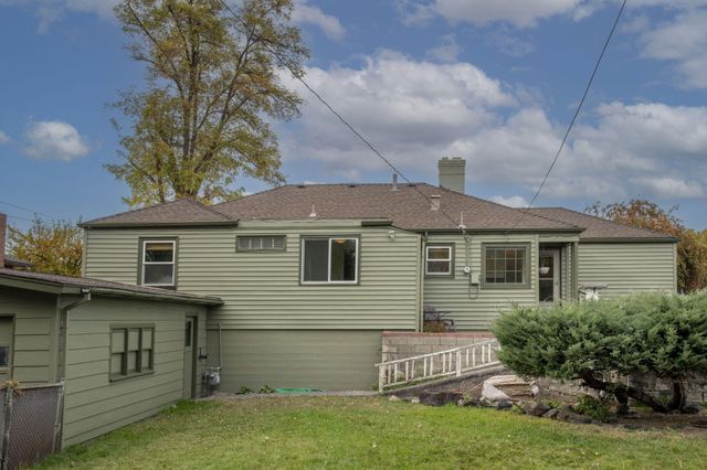 496 SE 2nd Street, Prineville, OR 97754