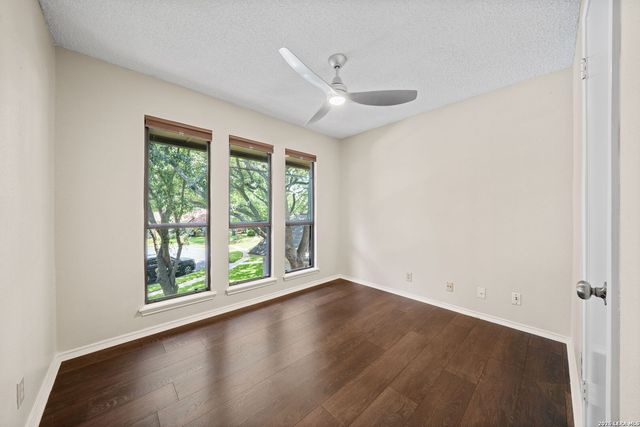 2315 SHADY CREST CIR, San Antonio, TX 78231