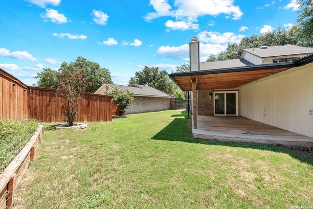 2315 SHADY CREST CIR, San Antonio, TX 78231