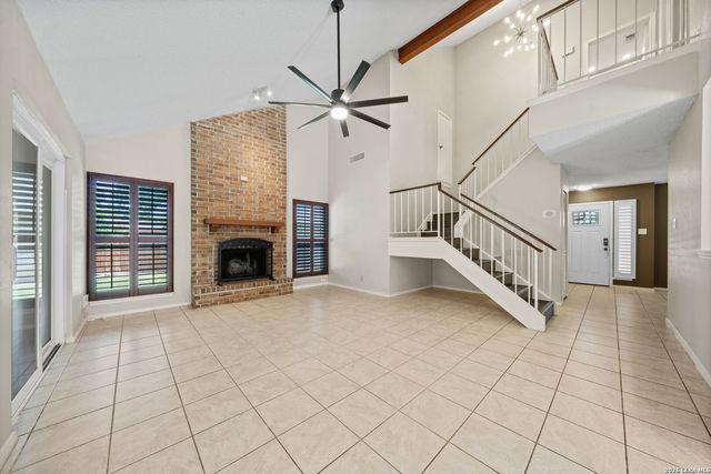 2315 SHADY CREST CIR, San Antonio, TX 78231