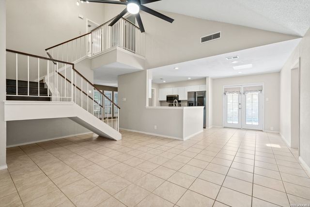 2315 SHADY CREST CIR, San Antonio, TX 78231