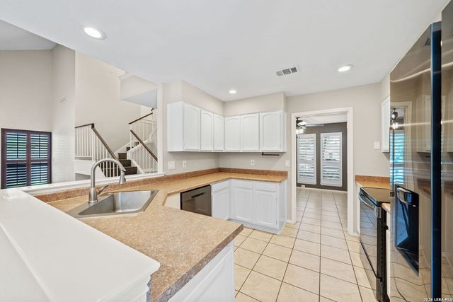 2315 SHADY CREST CIR, San Antonio, TX 78231