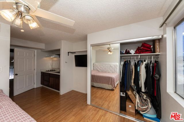 9041 Van Nuys Boulevard 210, Panorama City, CA 91402