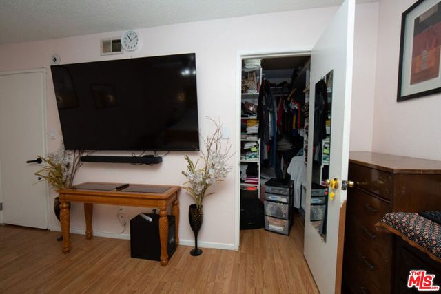 9041 Van Nuys Boulevard 210, Panorama City, CA 91402