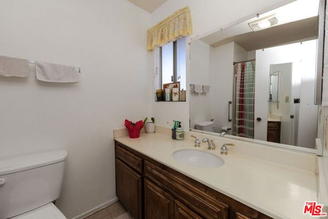 9041 Van Nuys Boulevard 210, Panorama City, CA 91402