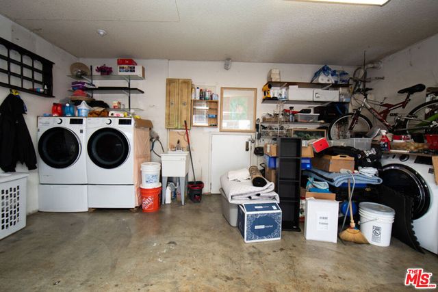 9041 Van Nuys Boulevard 210, Panorama City, CA 91402