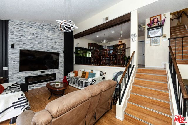 9041 Van Nuys Boulevard 210, Panorama City, CA 91402