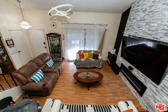 9041 Van Nuys Boulevard 210, Panorama City, CA 91402