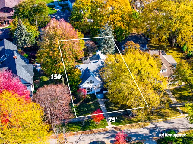 116 S Wright Street, Naperville, IL 60540