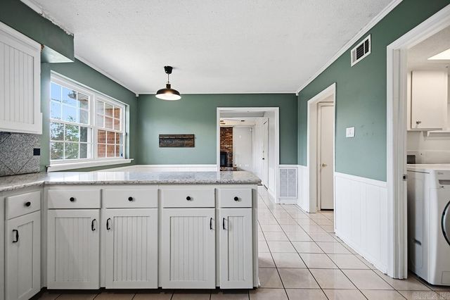 37 Coachlight Drive, Little Rock, AR 72227