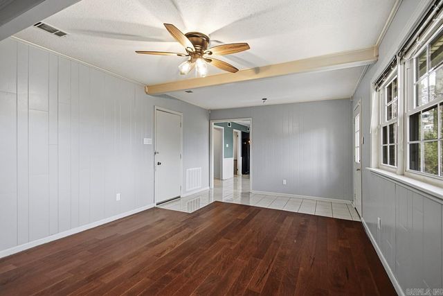 37 Coachlight Drive, Little Rock, AR 72227