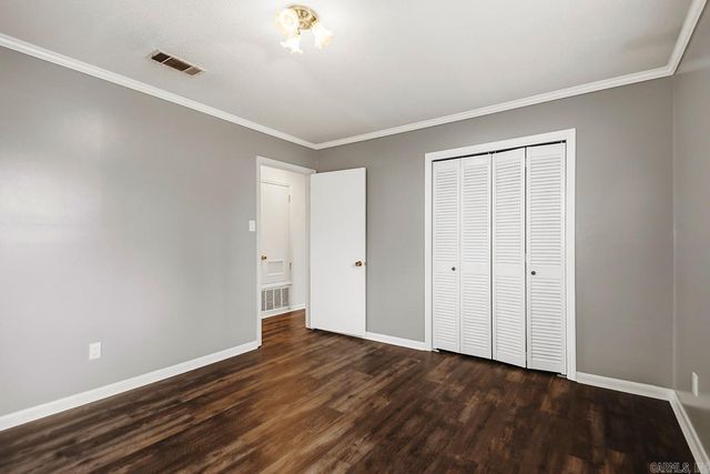 37 Coachlight Drive, Little Rock, AR 72227