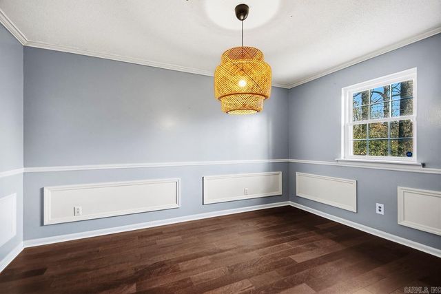 37 Coachlight Drive, Little Rock, AR 72227