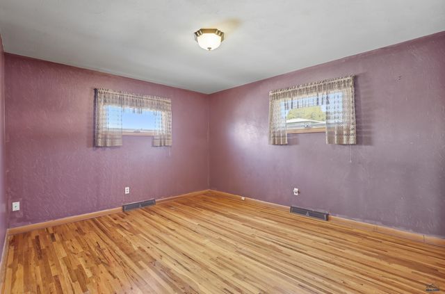 2017 STIRLING, Rapid City, SD 57702