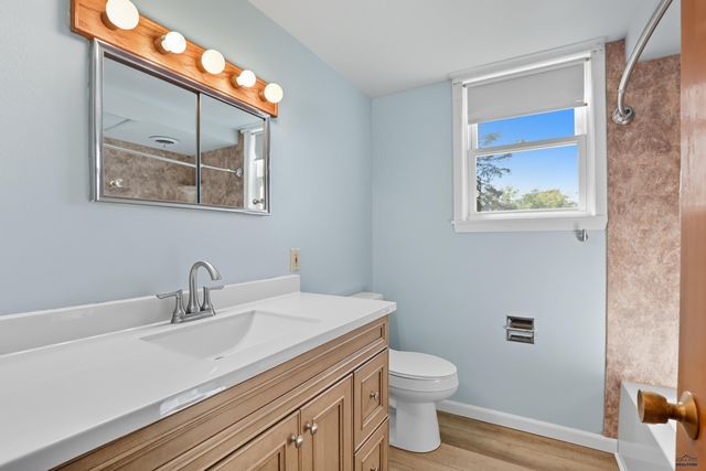 2017 STIRLING, Rapid City, SD 57702