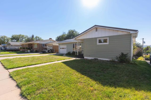 2017 STIRLING, Rapid City, SD 57702