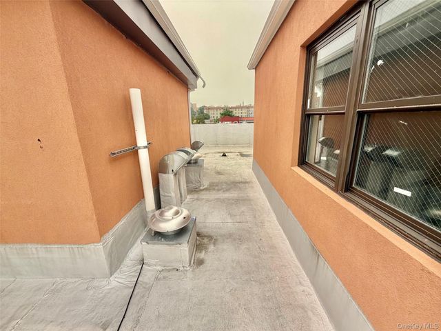 2097 Davidson Avenue, Bronx, NY 10453