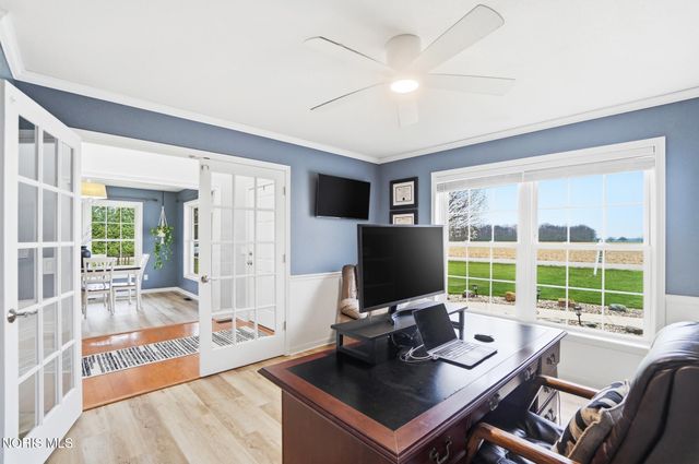 24900 Thompson Road, Perrysburg, OH 43551