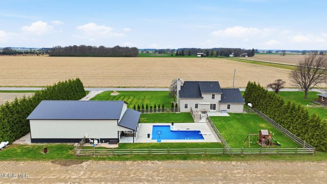 24900 Thompson Road, Perrysburg, OH 43551