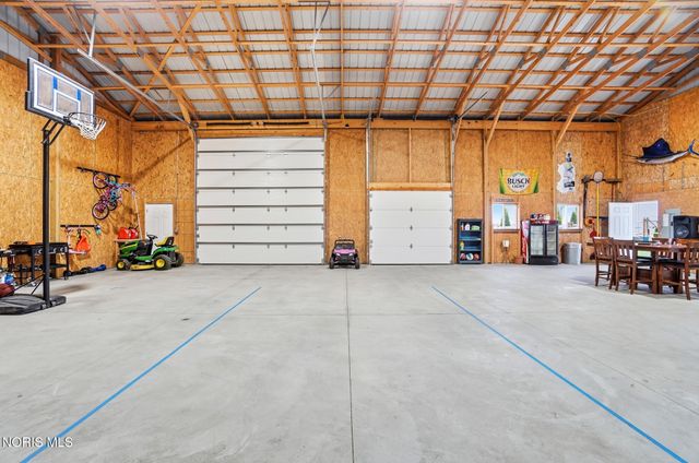 24900 Thompson Road, Perrysburg, OH 43551