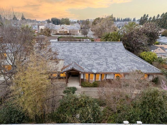 24952 Cypress Avenue, Hayward, CA 94544