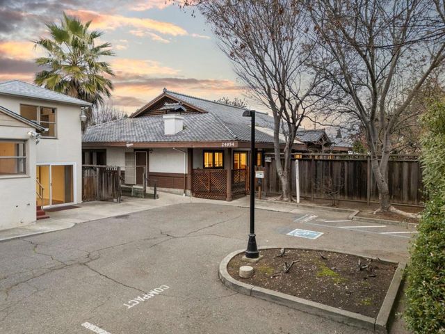 24952 Cypress Avenue, Hayward, CA 94544