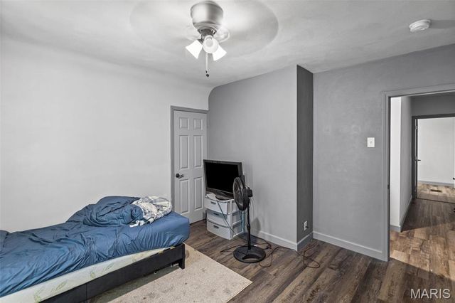 218 E Cherry Street, Columbia, IL 62236
