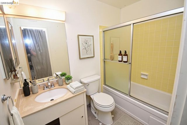 330 N Civic Dr 301, Walnut Creek, CA 94596