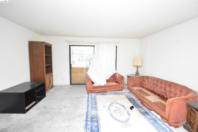 330 N Civic Dr 301, Walnut Creek, CA 94596