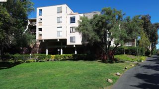 330 N Civic Dr 301, Walnut Creek, CA 94596