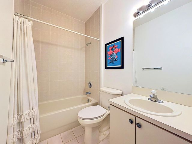 2154 Anchor Court, Dania Beach, FL 33312