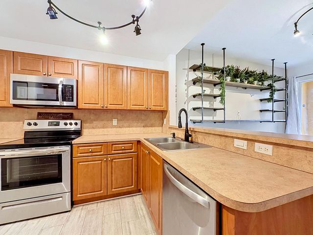 2154 Anchor Court, Dania Beach, FL 33312