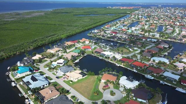 2907 RYAN BOULEVARD, Punta Gorda, FL 33950