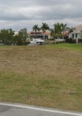 2907 RYAN BOULEVARD, Punta Gorda, FL 33950