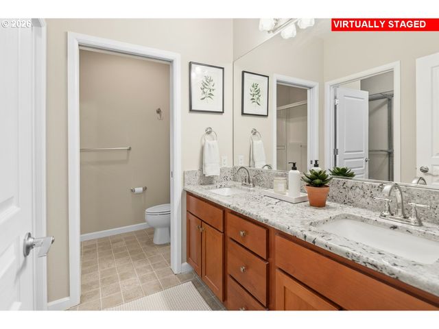4890 SUMMERLINN Way, West Linn, OR 97068