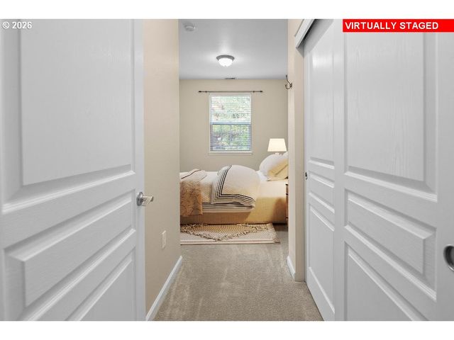 4890 SUMMERLINN Way, West Linn, OR 97068