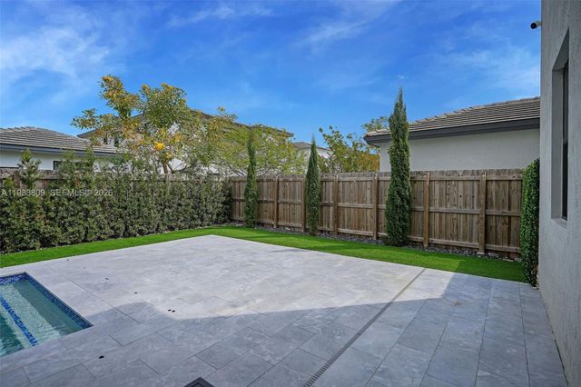 13367 SW 285th St, Homestead, FL 33033