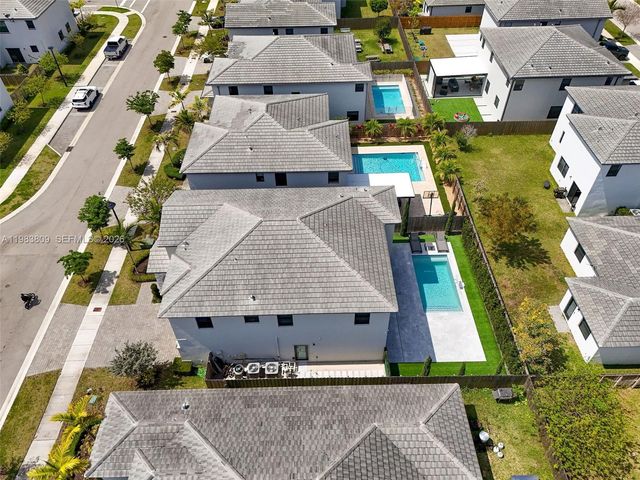 13367 SW 285th St, Homestead, FL 33033
