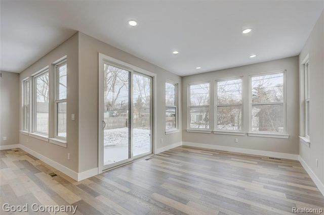 2418 Shenandoah Drive, Royal Oak, MI 48073