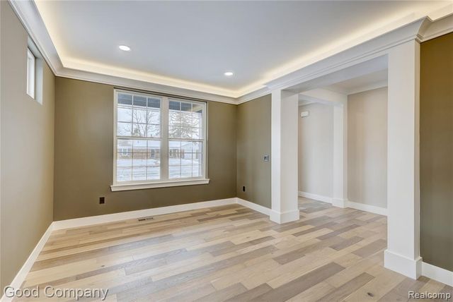 2418 Shenandoah Drive, Royal Oak, MI 48073