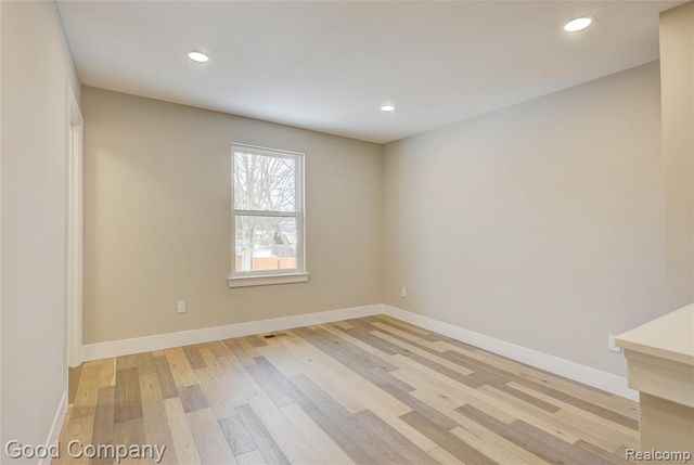 2418 Shenandoah Drive, Royal Oak, MI 48073