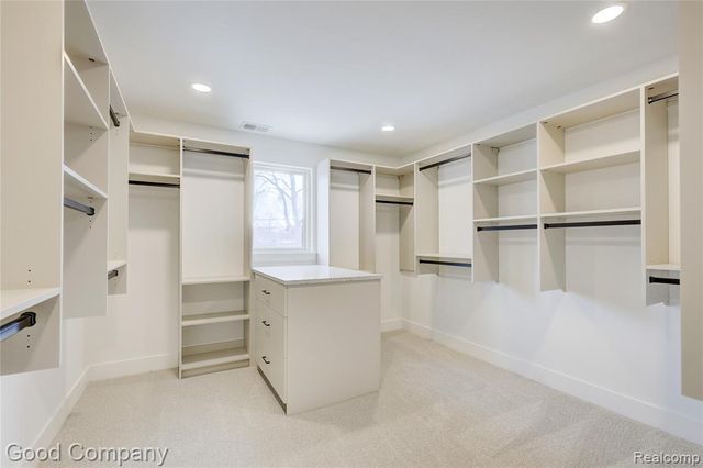 2418 Shenandoah Drive, Royal Oak, MI 48073